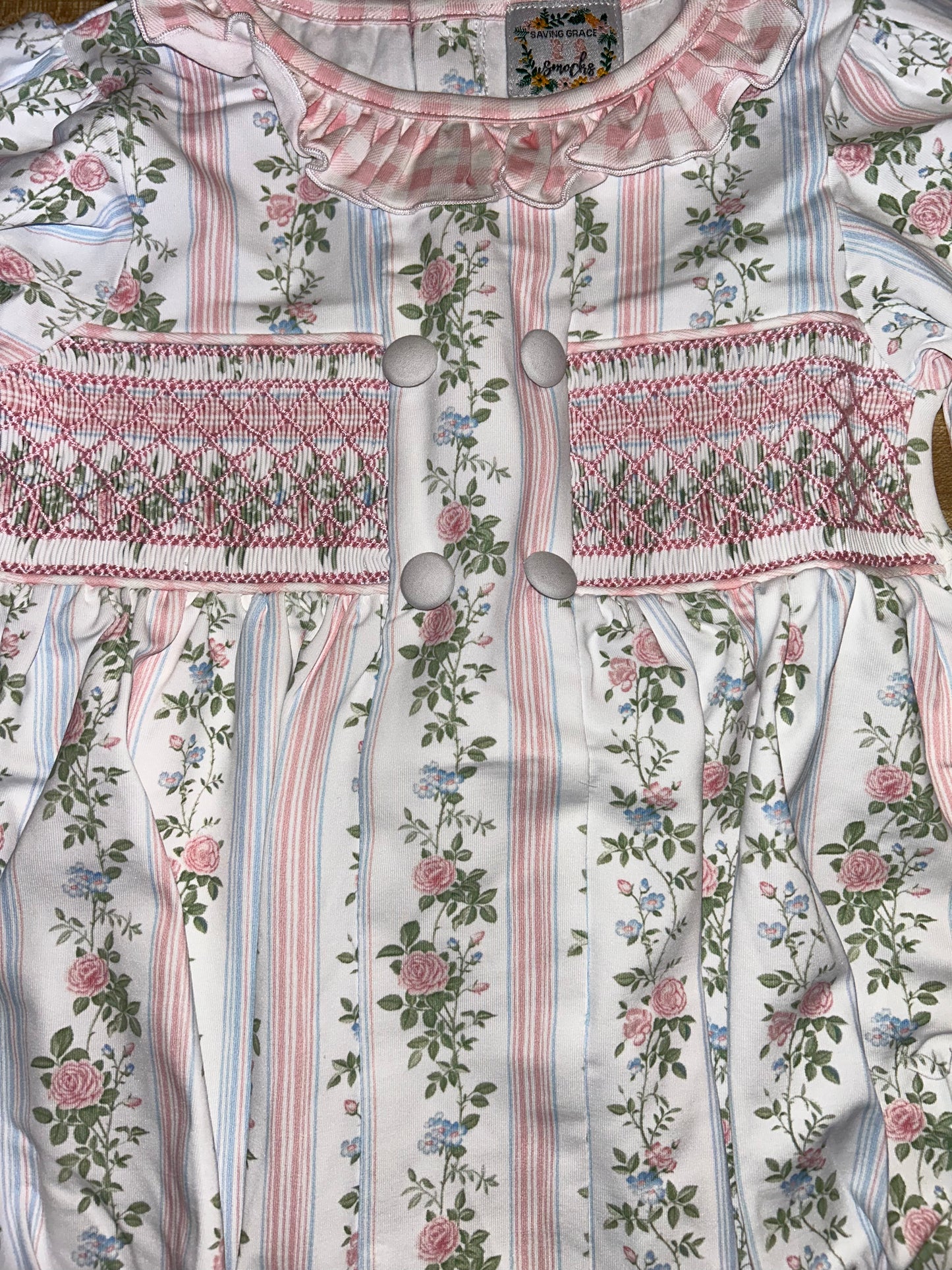 *READY TO SHIP- rose garden trellis bubble