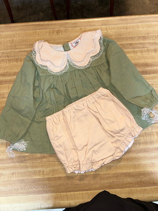 *READY TO SHIP- Olive fall family bloomer set